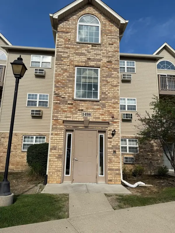 1498 W Sand Bar Court #3D, Round Lake Beach, IL 60073