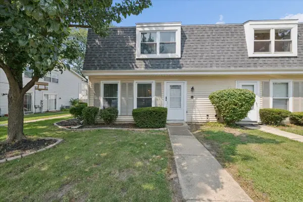 21 Fernwood Drive #21U, Bolingbrook, IL 60440