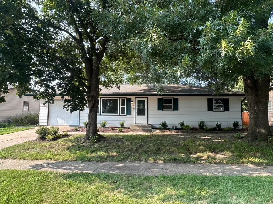 2104 Devon Avenue, Loves Park, IL 61111 - #2
