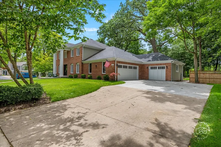 1415 Heatherton Drive, Naperville, IL 60563 - #3