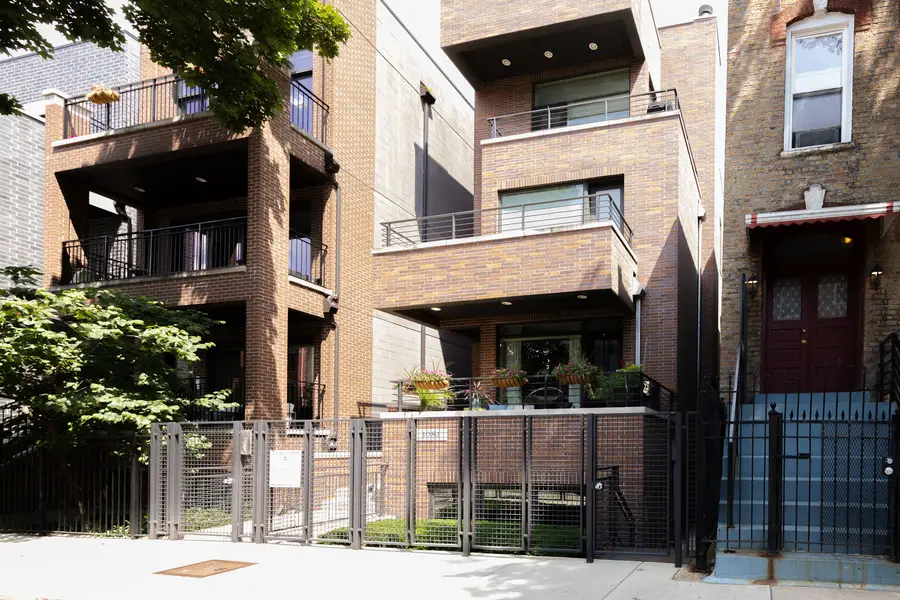 1081 N Marshfield Avenue #1, Chicago, IL 60622 - #2