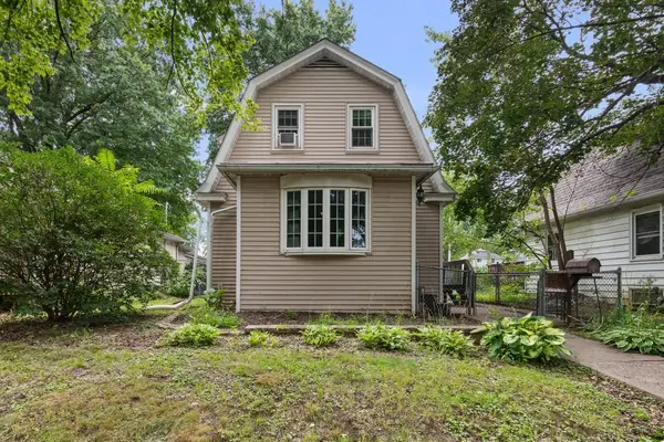 4452 17th Avenue, Rock Island, IL 61201