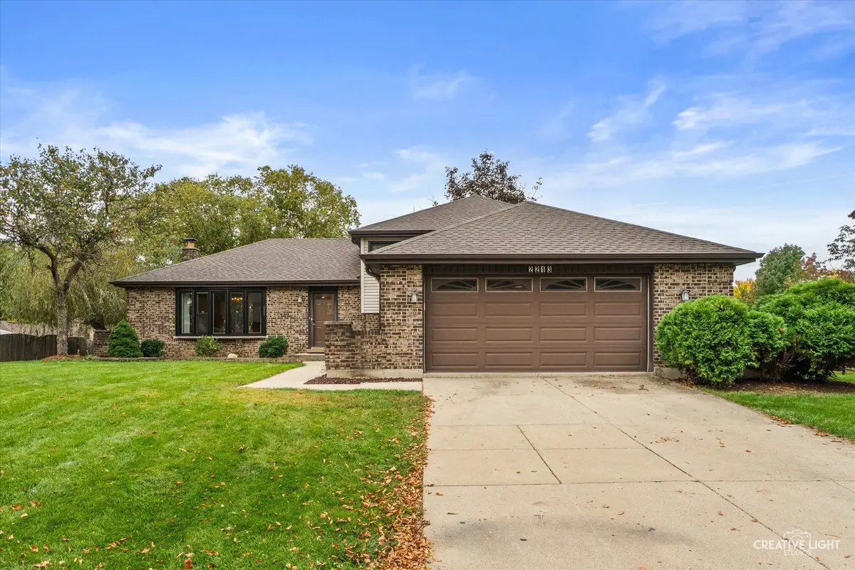 2213 Hamilton Lane, Darien, IL 60561 - #1