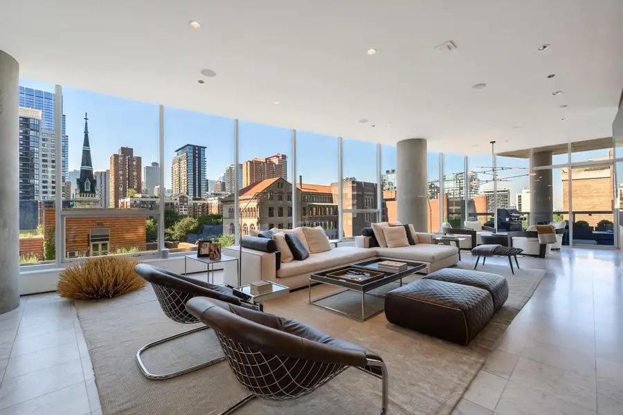 30 W Oak Street #7B, Chicago, IL 60610 - #3