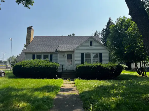 693 Enterprise Street, Elgin, IL 60120
