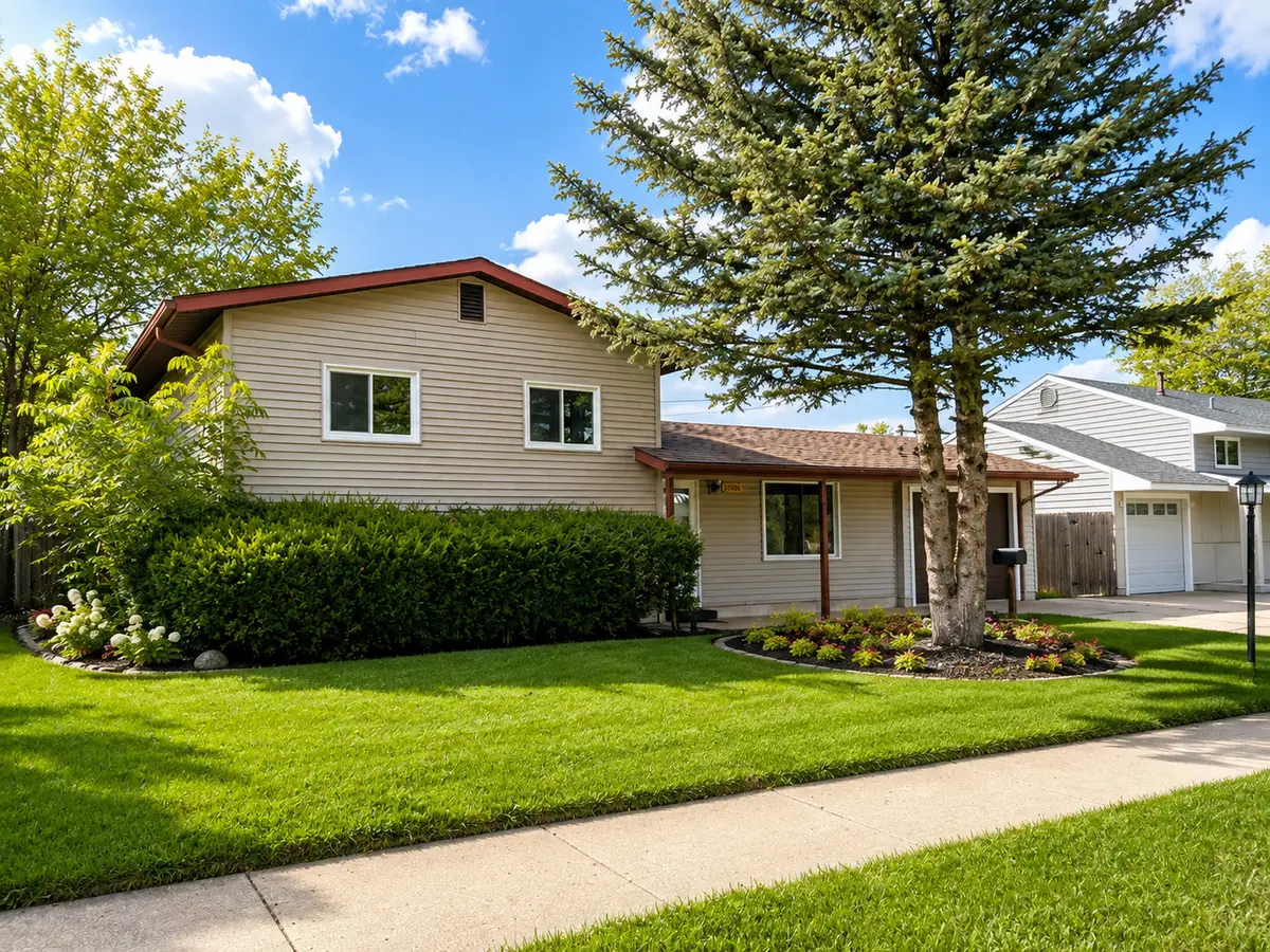 16908 Laramie Avenue, Oak Forest, IL 60452 - #1