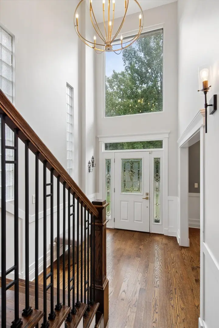 4412 W Bryn Mawr Avenue, Chicago, IL 60646 - #2