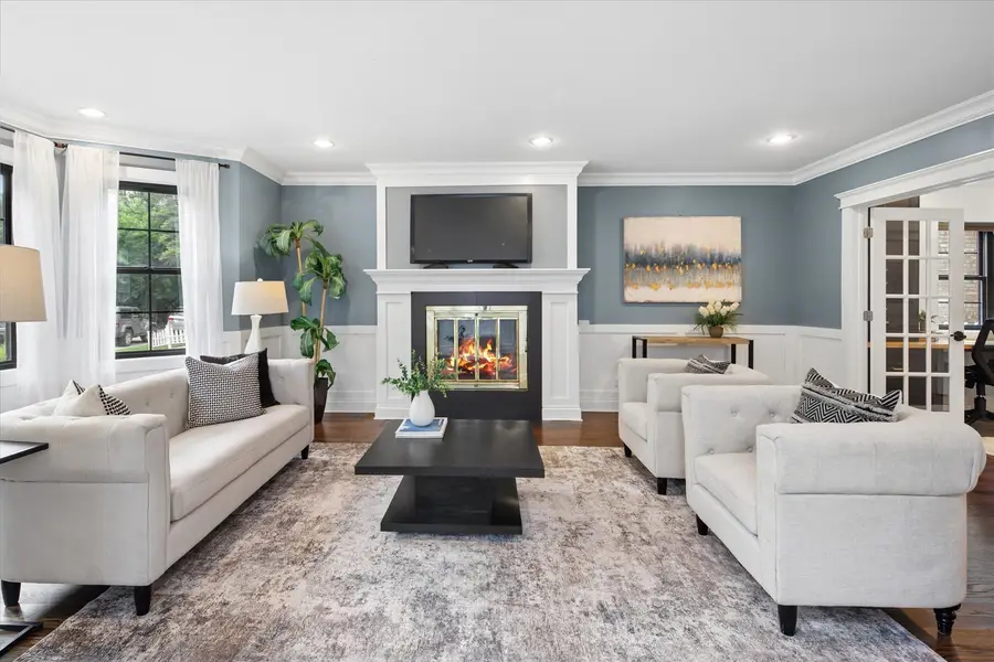 4412 W Bryn Mawr Avenue, Chicago, IL 60646 - #3
