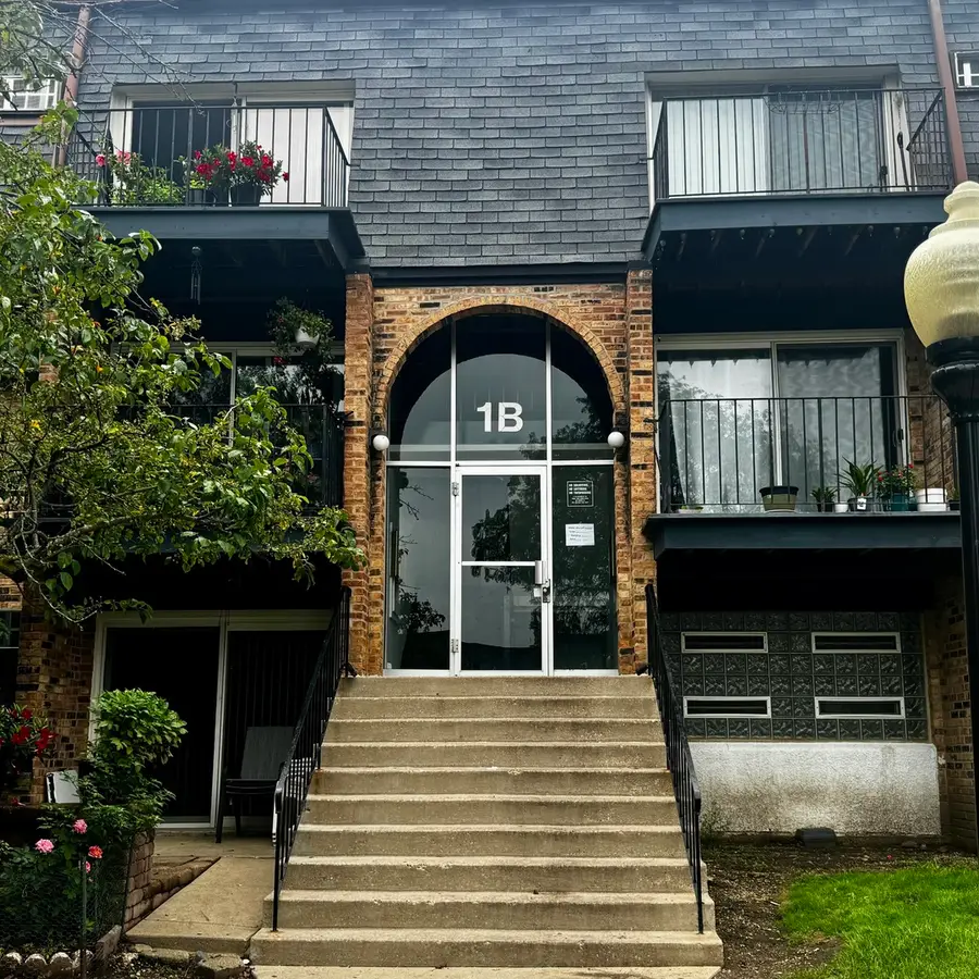1B E Dundee Quarter Drive #104, Palatine, IL 60074 - #2