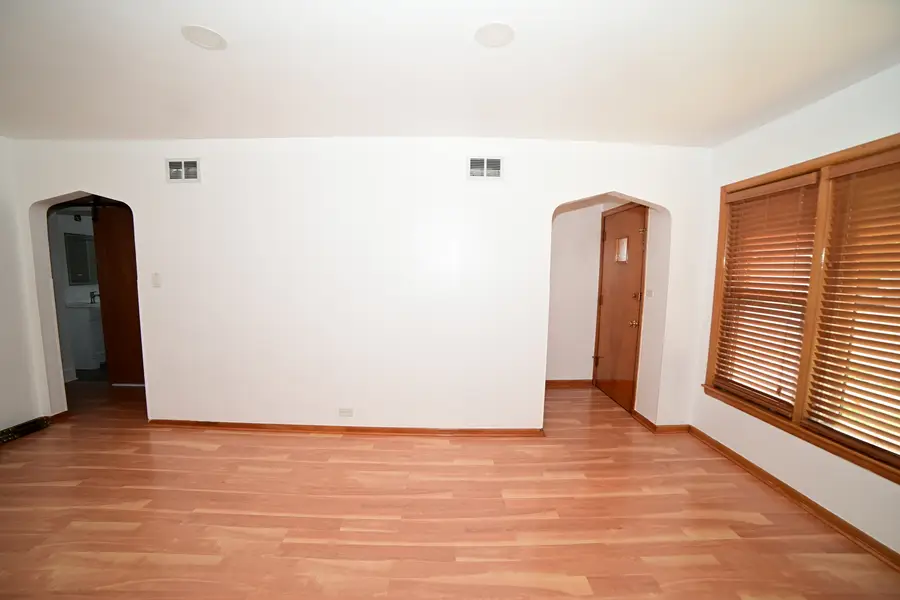 6211 N Nagle Avenue, Chicago, IL 60646 - #2