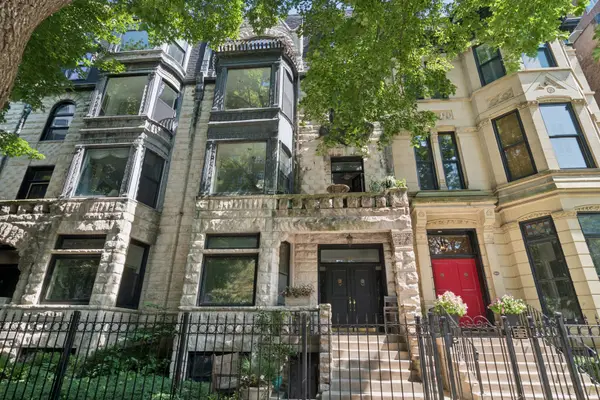 1329 N Dearborn Street #3, Chicago, IL 60610