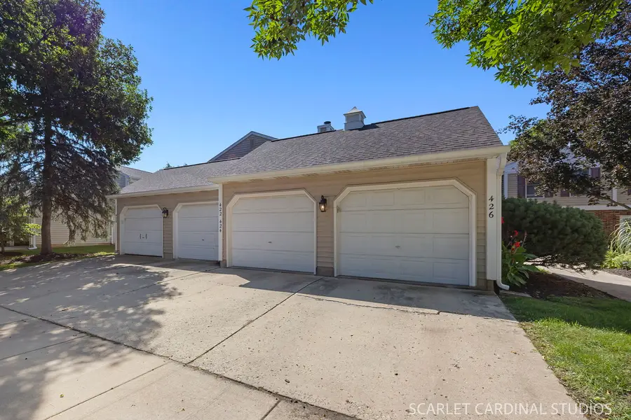 424 Kensington Court, Naperville, IL 60563 - #2