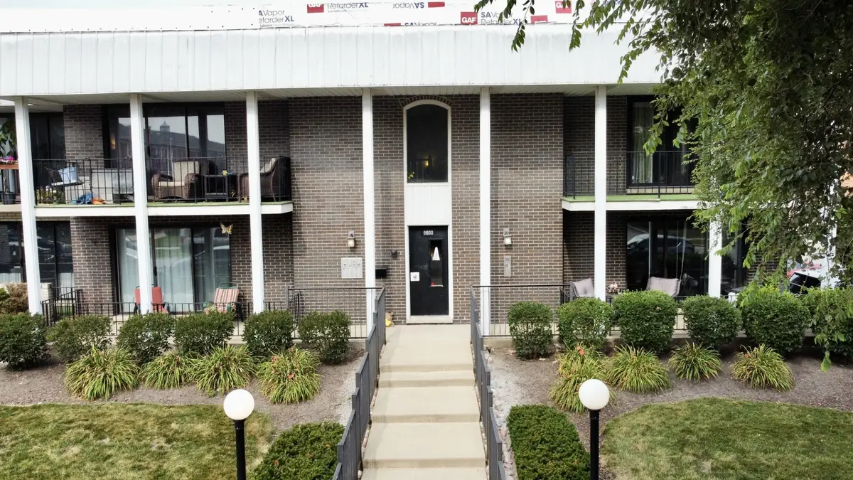 9800 S Karlov Avenue #2D, Oak Lawn, IL 60453 - #1