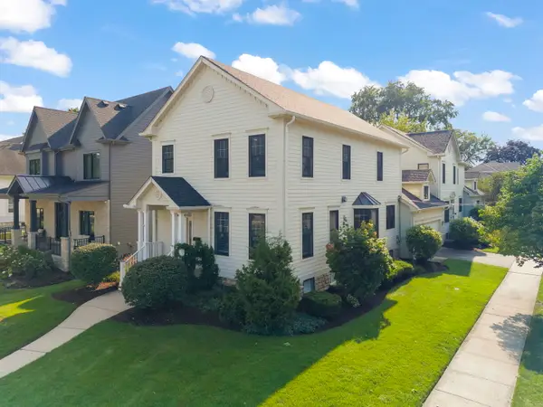 605 S Main Street, Naperville, IL 60540