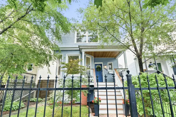 2254 N Central Park Avenue, Chicago, IL 60647
