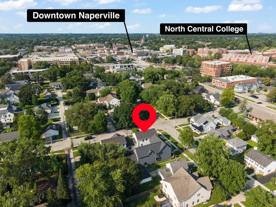 120 W Porter Avenue, Naperville, IL 60540 - #2