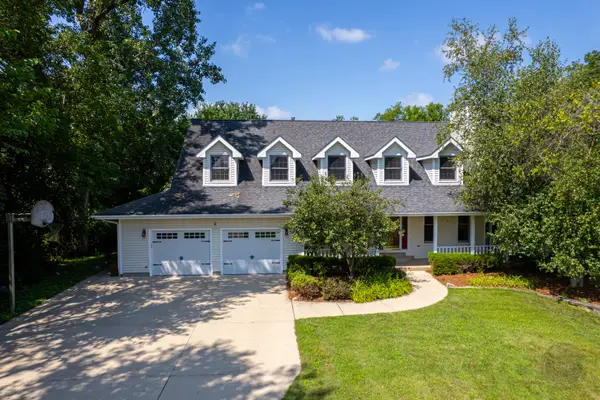 12n136 Berner Drive, Elgin, IL 60120