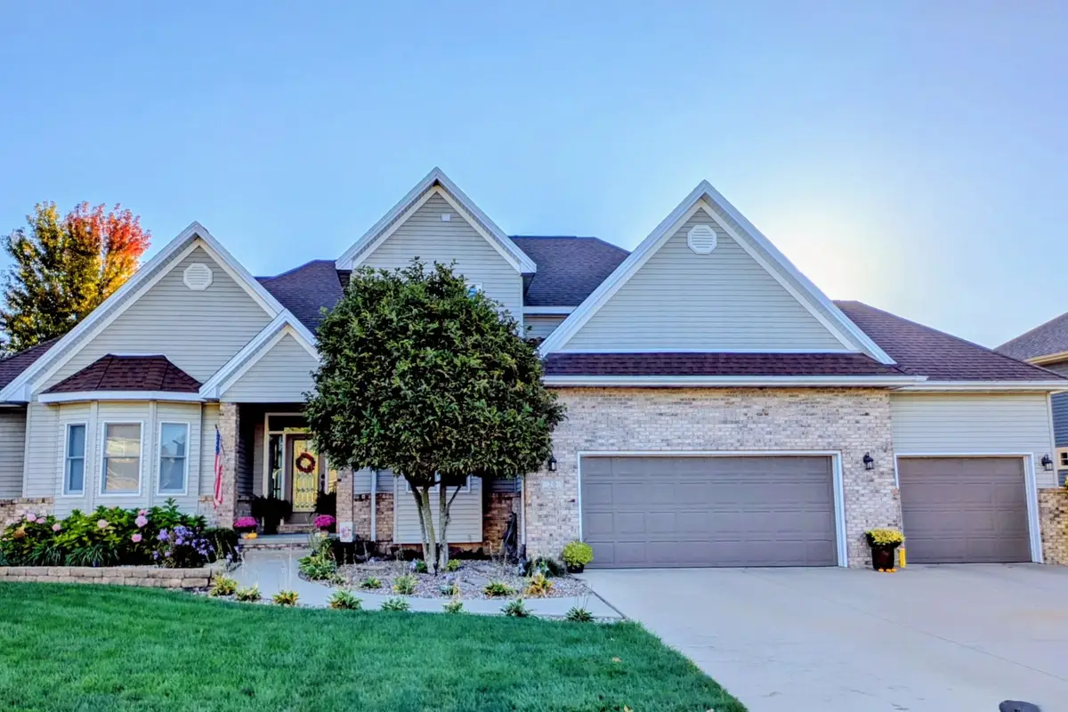 20 Knollbrook Court, Bloomington, IL 61705 - #1