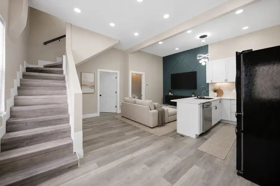2407 S Albany Avenue, Chicago, IL 60623 - #3