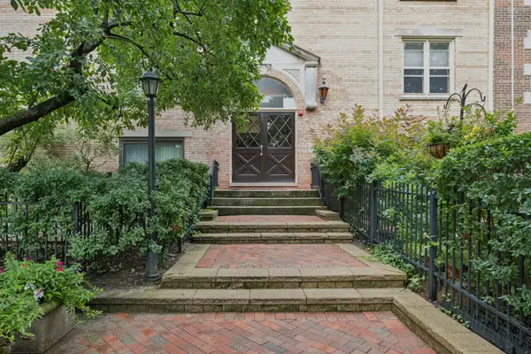 830 Forest Avenue #B, Evanston, IL 60202