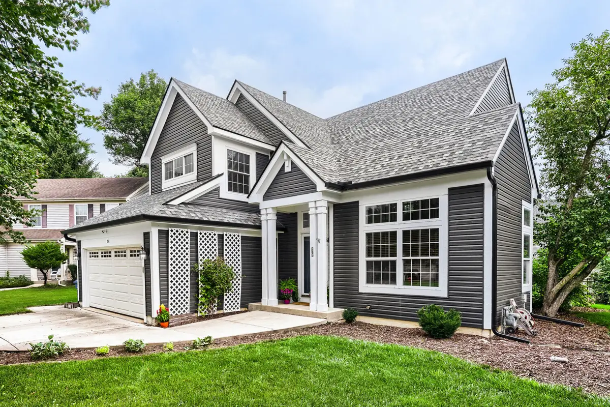 19 Longview Court, South Elgin, IL 60177 - #1