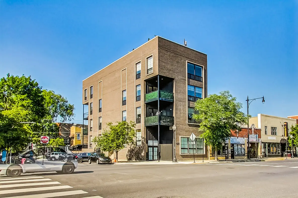 3024 W Irving Park Road #3S, Chicago, IL 60618 - #1