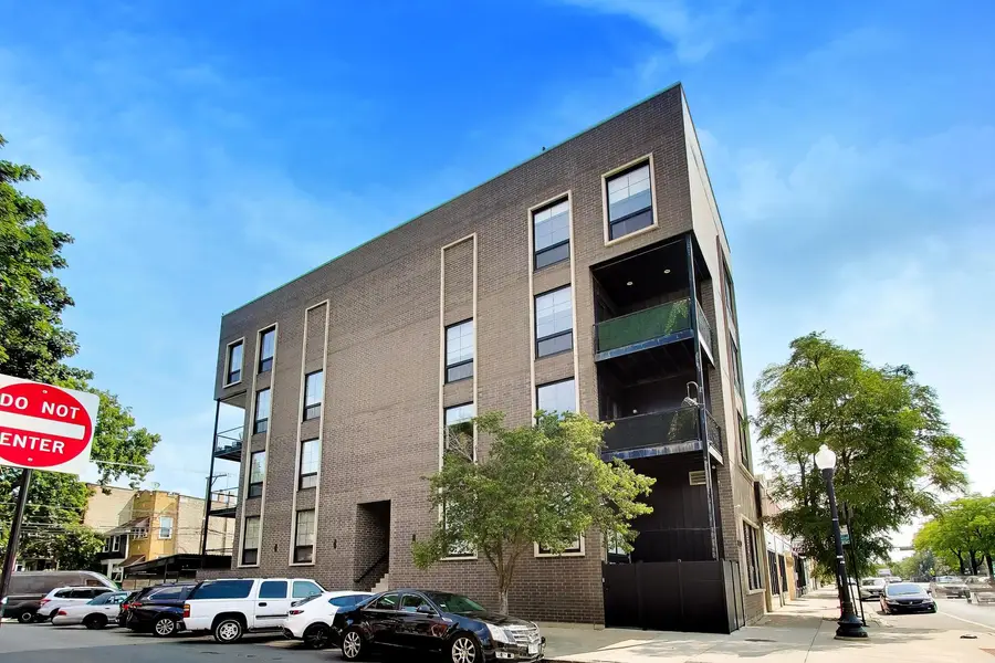 3024 W Irving Park Road #3S, Chicago, IL 60618 - #2