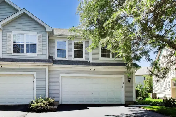 1325 Newport Street, Mundelein, IL 60060