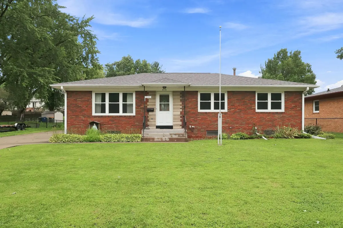 4131 N Linwood Avenue, Davenport, IA 52806 - #1