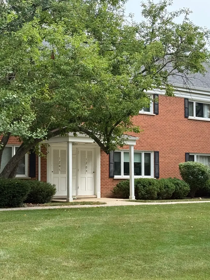 1205 Chanticleer Lane, Hinsdale, IL 60521 - #2