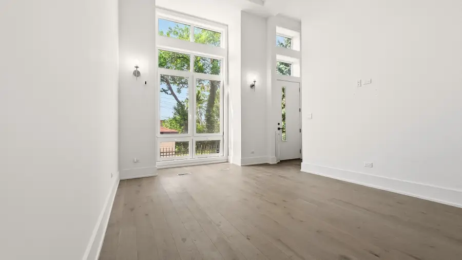 6227 D S Ellis Avenue, Chicago, IL 60637 - #3