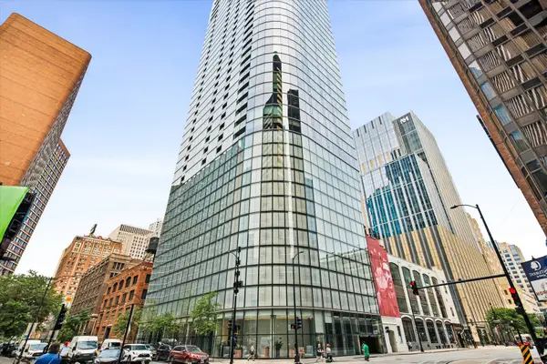 600 N Fairbanks Court #3607, Chicago, IL 60611