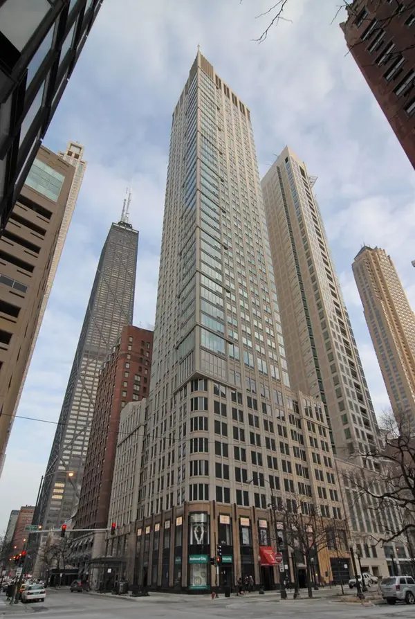 57 E Delaware Place #1802, Chicago, IL 60611