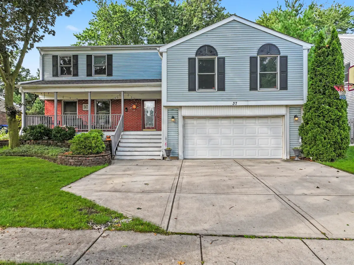 37 Yardley Lane, Schaumburg, IL 60194 - #1