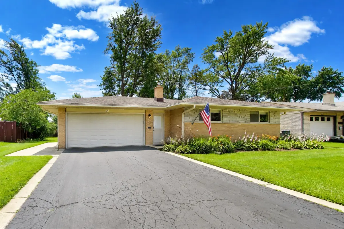 301 Lance Drive, Des Plaines, IL 60016 - #1