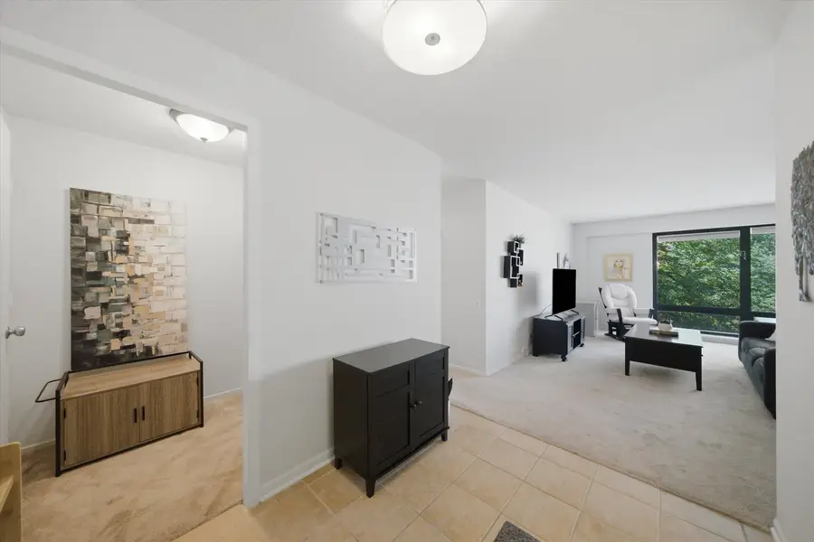 Address Withheld By Seller, Chicago, IL 60605 - #2