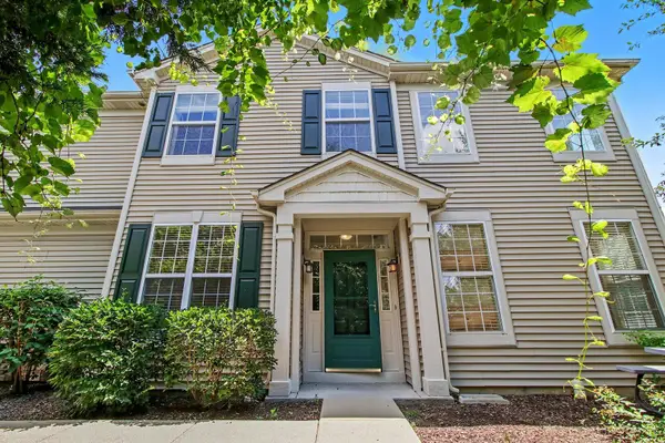 600 S Jade Lane, Round Lake, IL 60073
