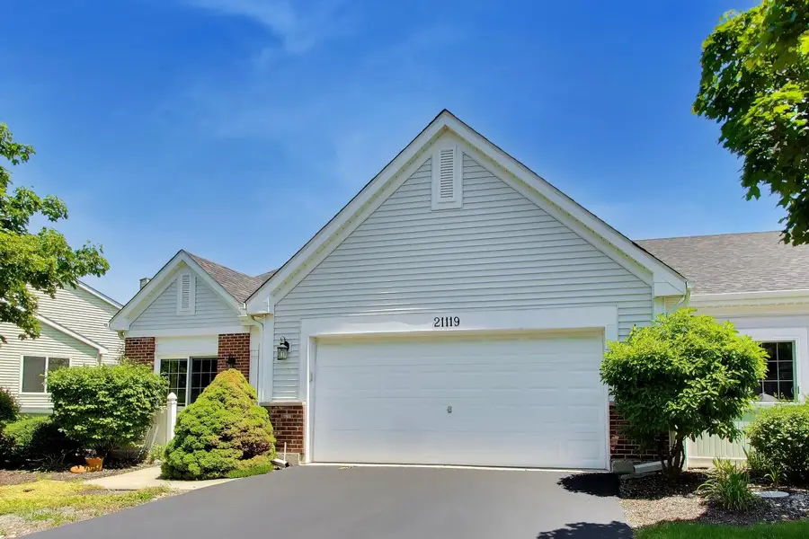 21119 W Braxton Lane, Plainfield, IL 60544 - #2