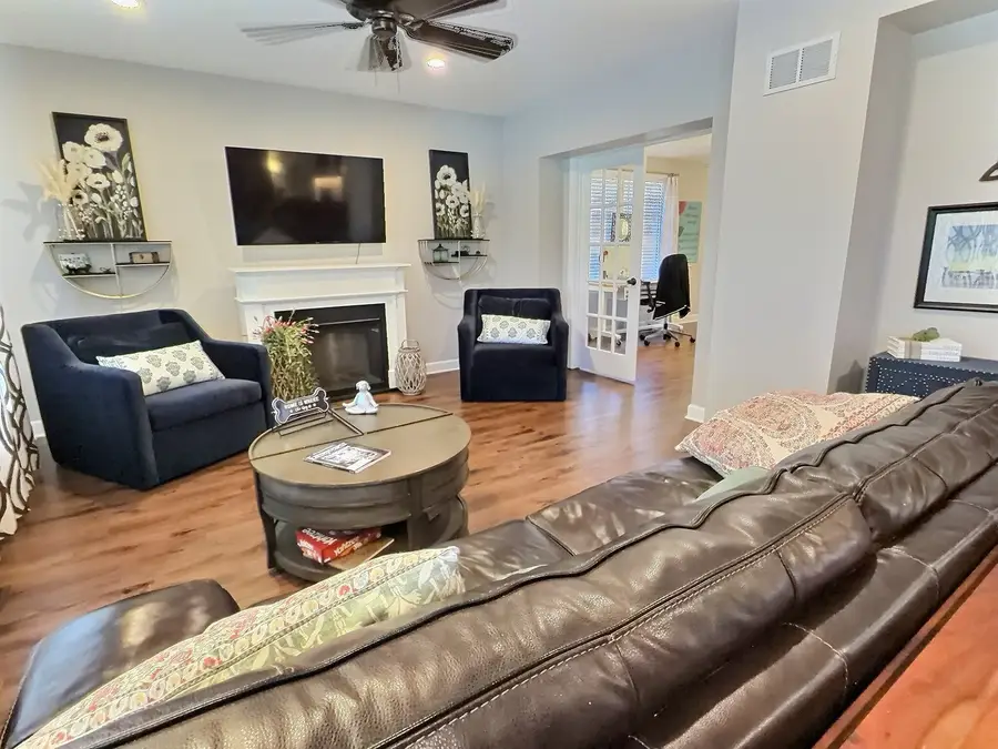10711 S Artesian Avenue, Chicago, IL 60655 - #2