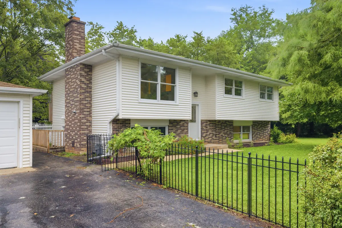 27W440 Central Avenue, Warrenville, IL 60555 - #1