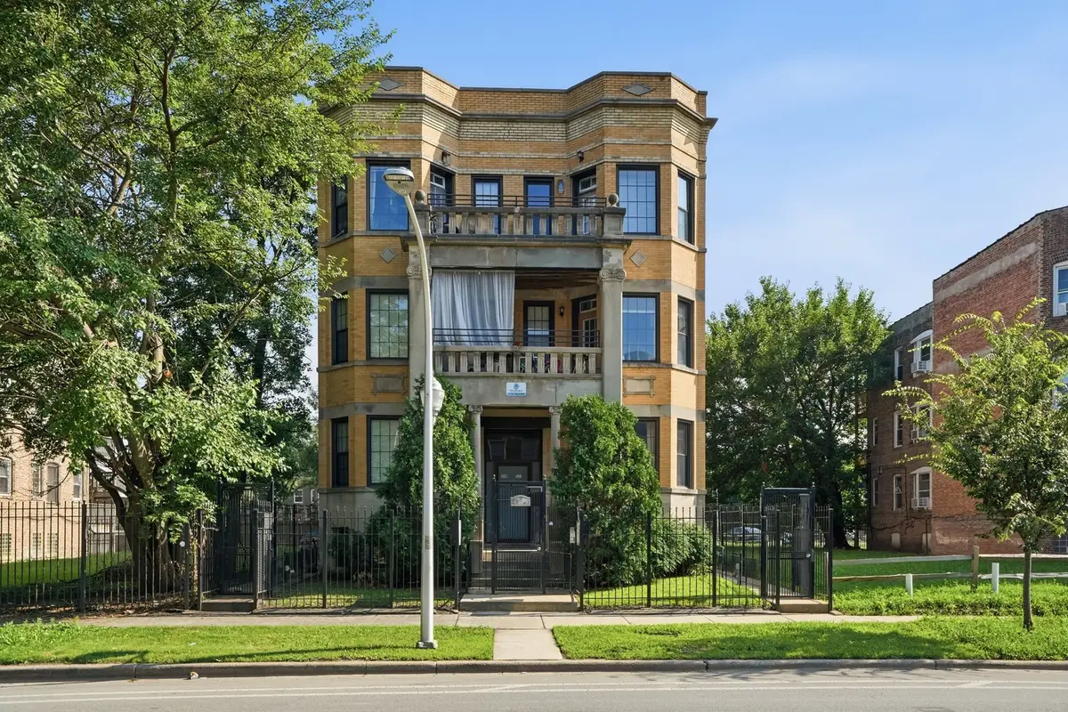 1517 E Marquette Road #2E, Chicago, IL 60637 - #1