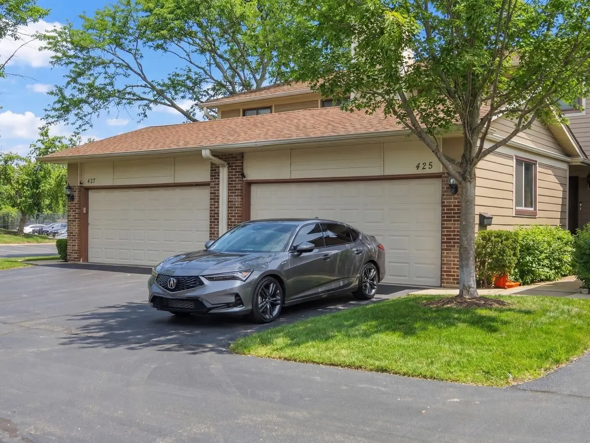 425 E Grouse Lane, Deerfield, IL 60015 - #1