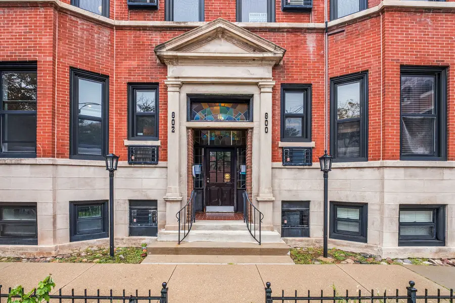 800 W George Street #2, Chicago, IL 60657 - #2
