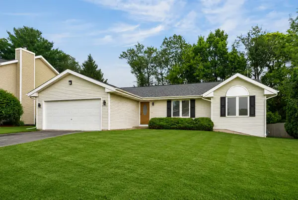 5011 Trafford Drive, Loves Park, IL 61111