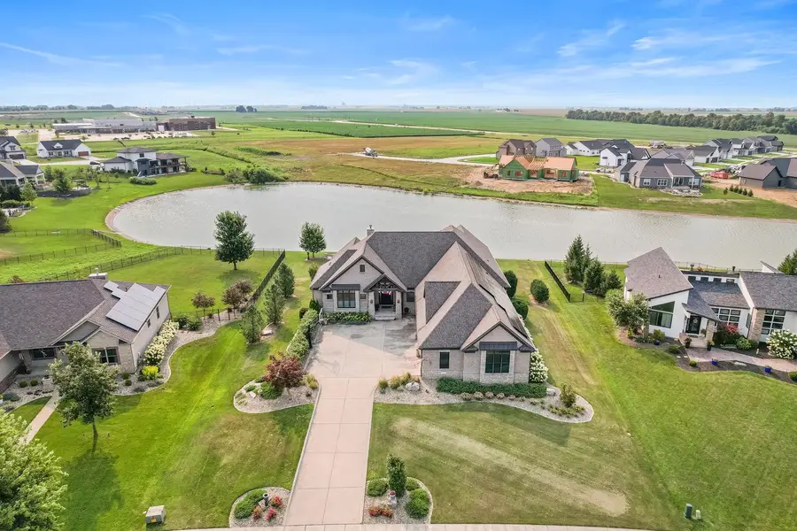 1413 Cross Creek Road, Mahomet, IL 61853 - #2