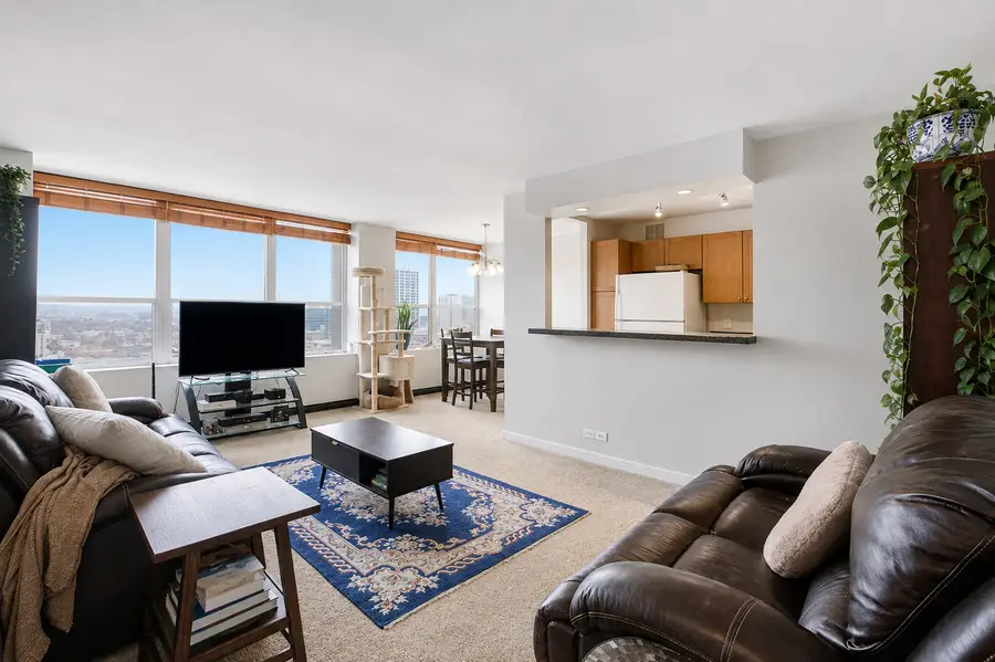 655 W Irving Park Road #1313, Chicago, IL 60613 - #2