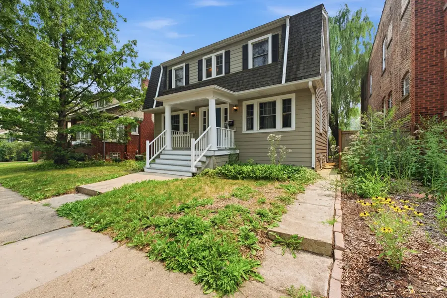 3829 W Addison Street, Chicago, IL 60618 - #2