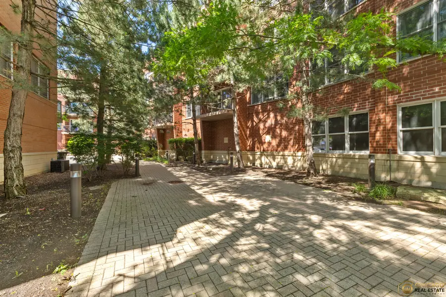 8200 Lincoln Avenue #304, Skokie, IL 60077 - #3
