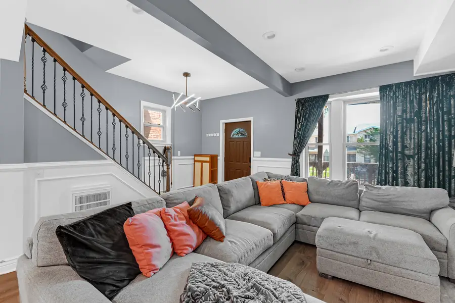 6404 S Langley Avenue, Chicago, IL 60637 - #2