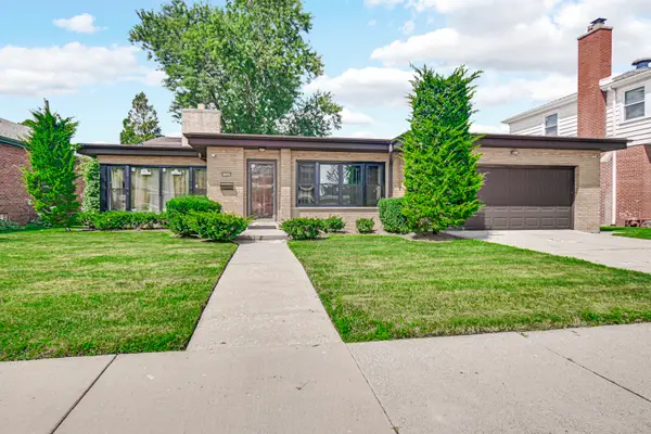 11530 S Campbell Avenue, Chicago, IL 60655
